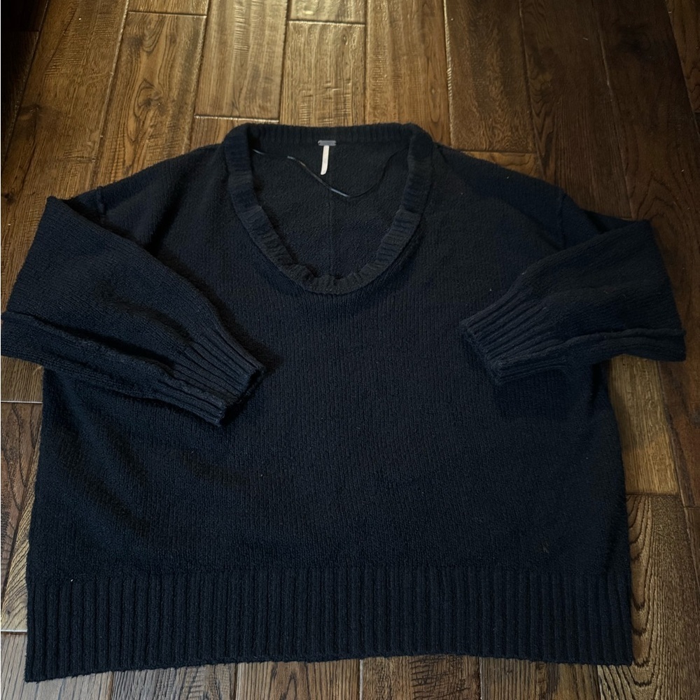 FREE PEOPLE Black Women's Sweater Size Large